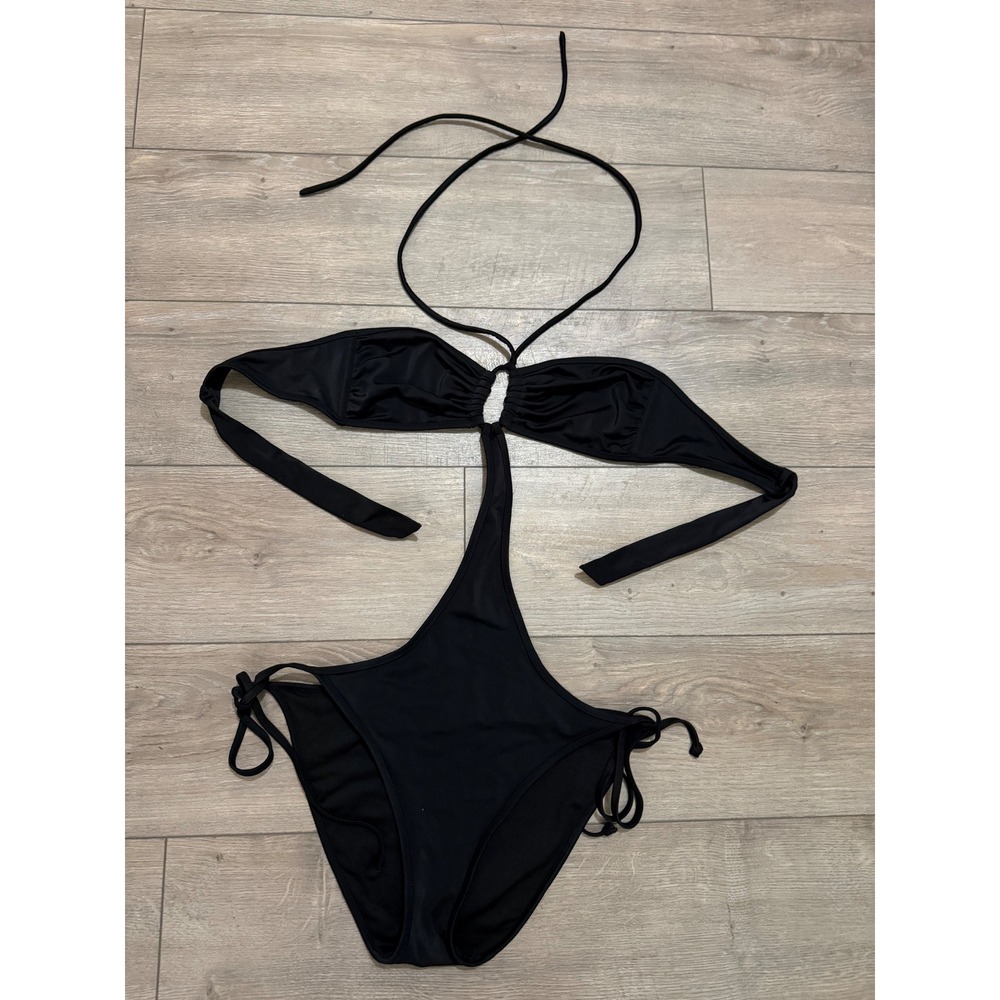 Victorias Secret Black Monokini Cutout One Piece Swimsuit Size S Ring Detail